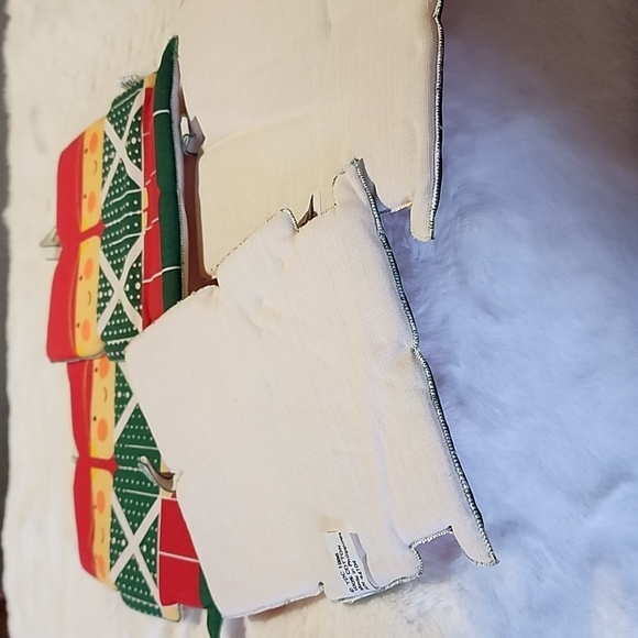 VINTAGE CHRISTMAS DECORATIVE ASSORTMENT BUNDLE - Picture 6 of 7